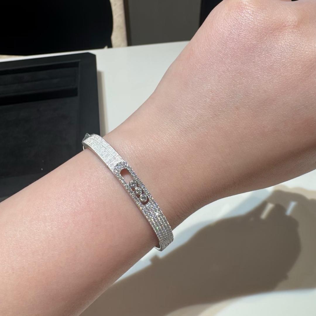 [Mysitc] Move Noa Ciselé half pavé bangle