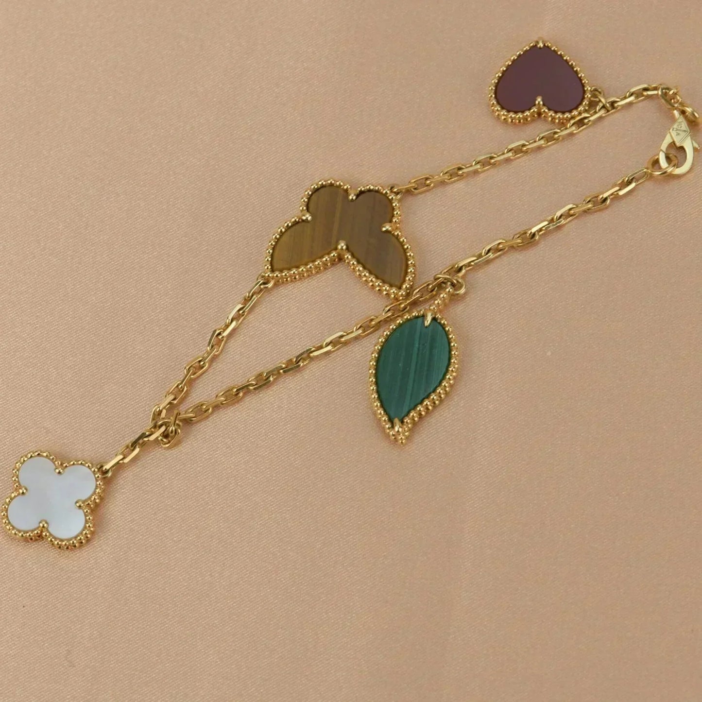 [Mystic]LUCKY SPRING 5 MOTIF GOLD BRACELET