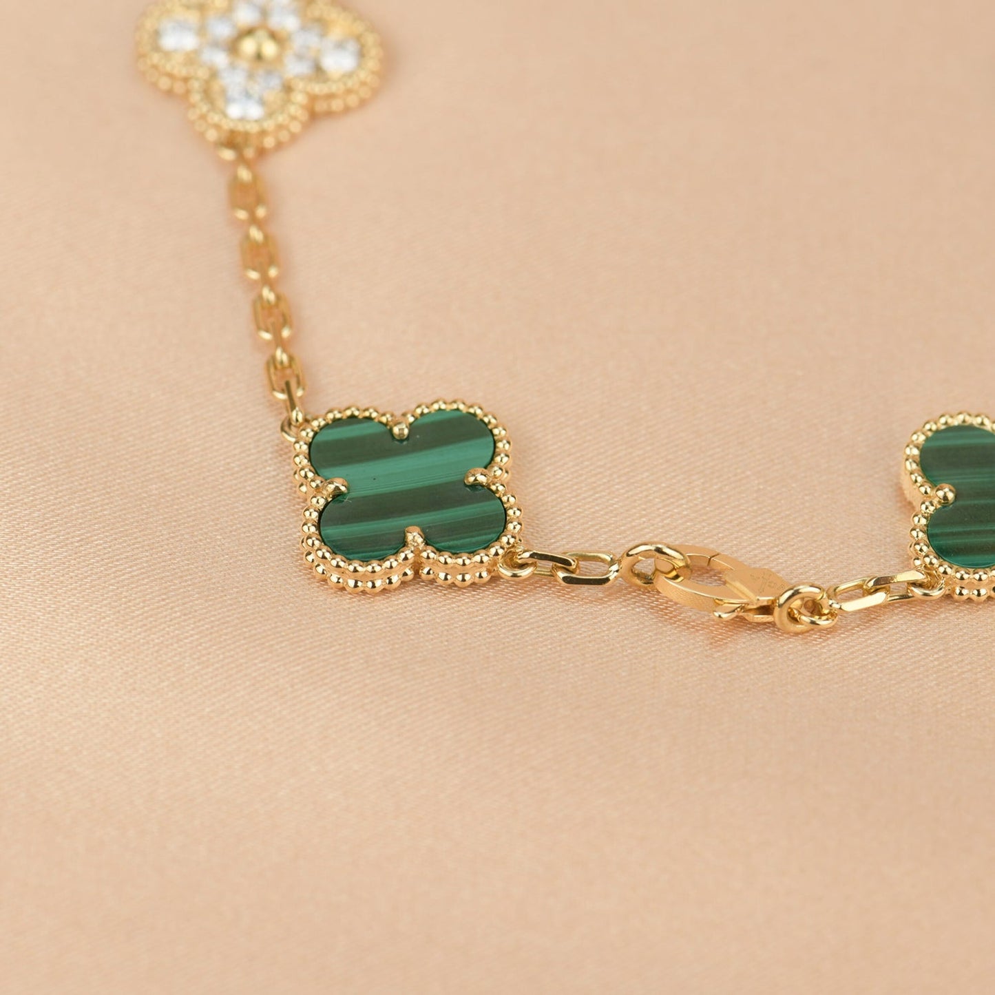 [Mystic]CLOVER  5 MOTIF MALACHITE DIAMOND BRACELET
