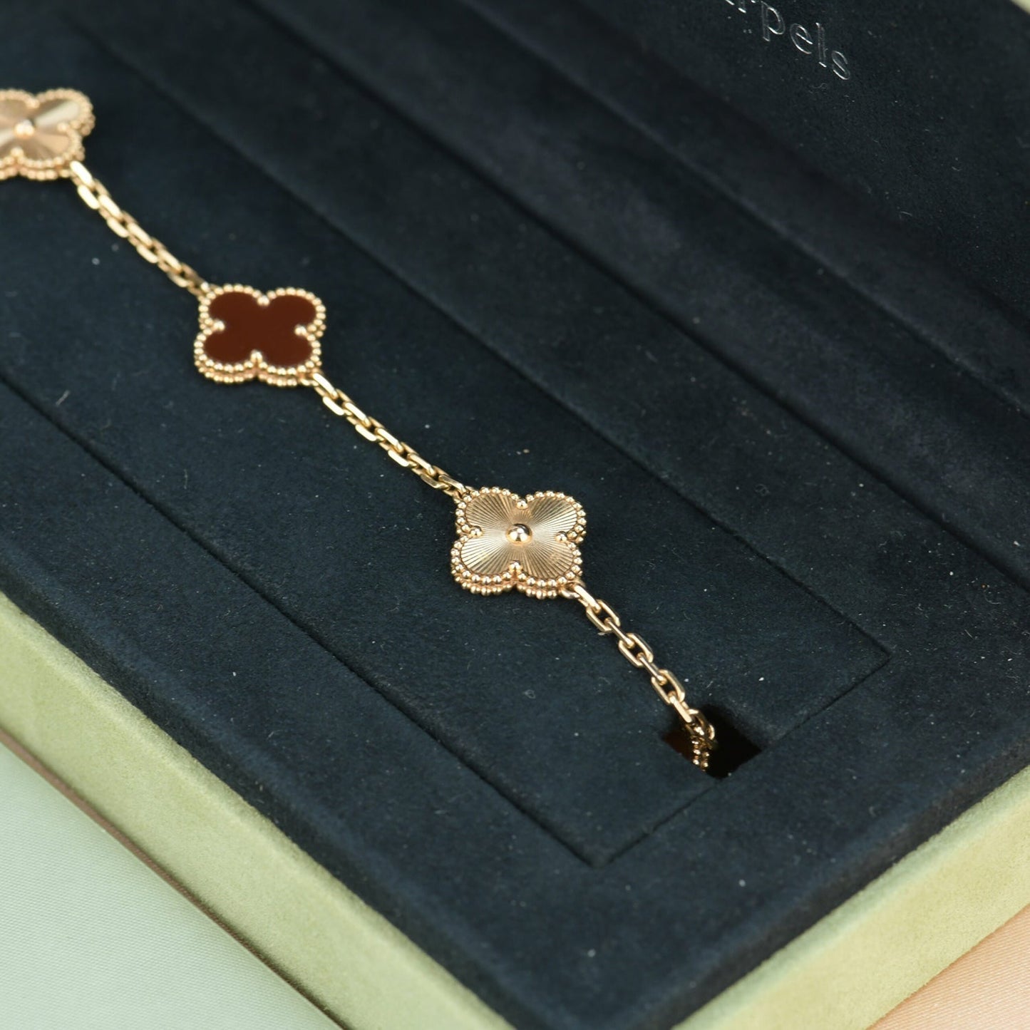[Mystic]CLOVER  5 MOTIFS CARNELIAN GOLD BRACELET