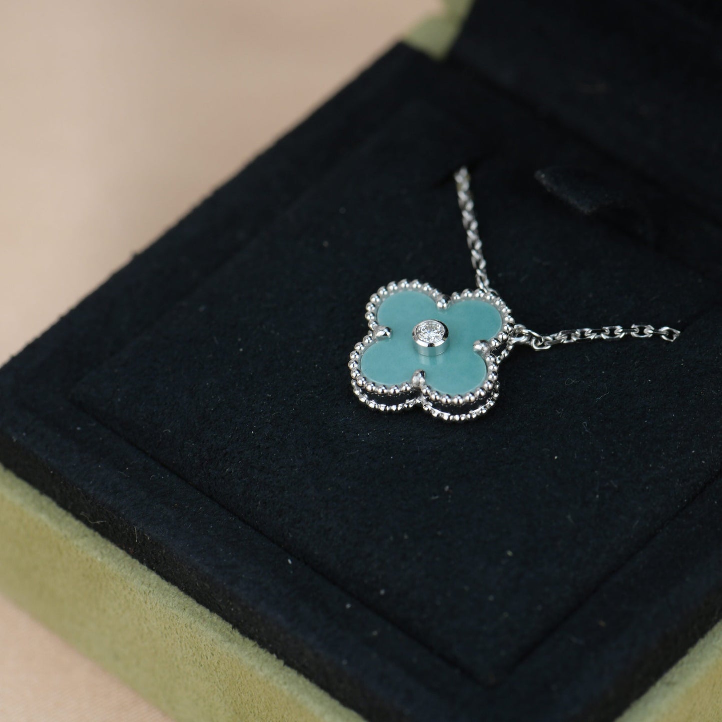 [Mystic]CLOVER 15MM DIAMOND SVRES PORCELAIN  NECKLACE SILVER