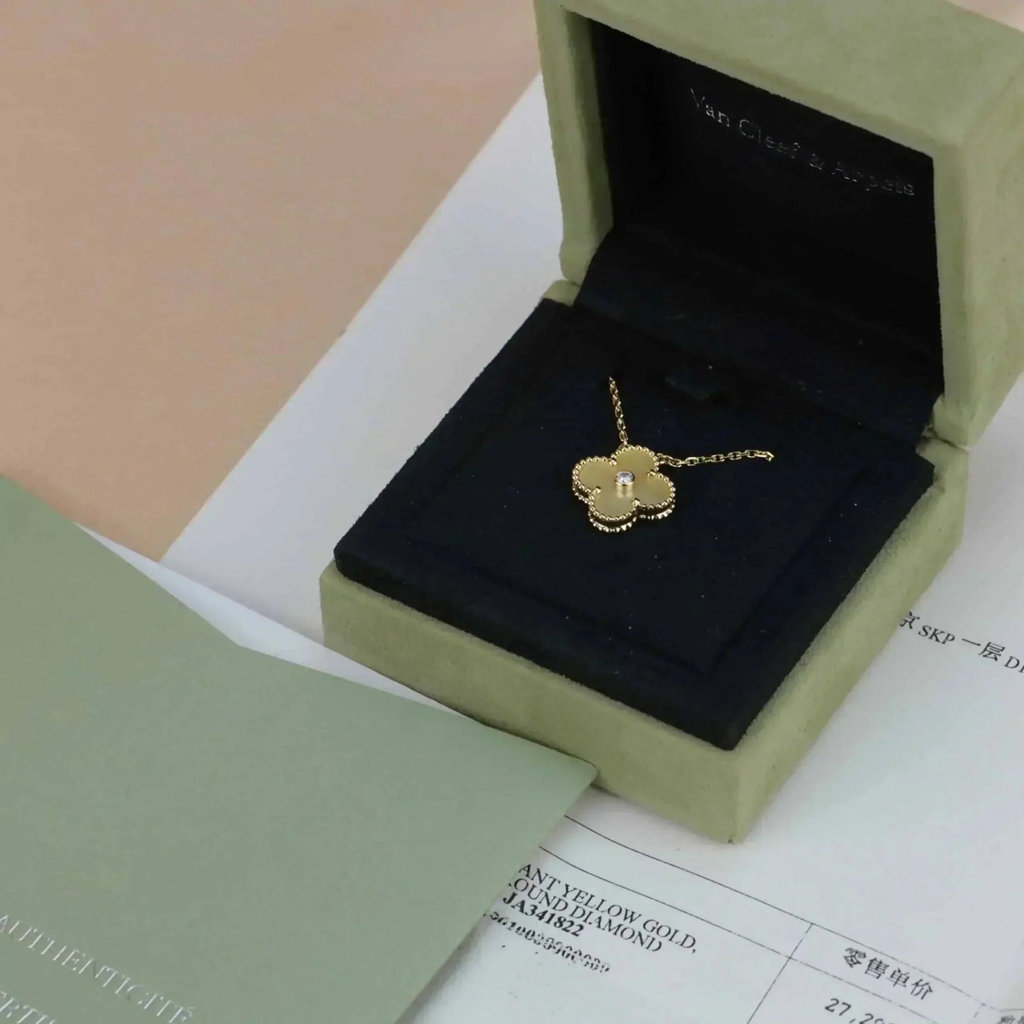 [Mystic]CLOVER 15MM DIAMOND GOLD MOTHER OF PEARL NECKLACE