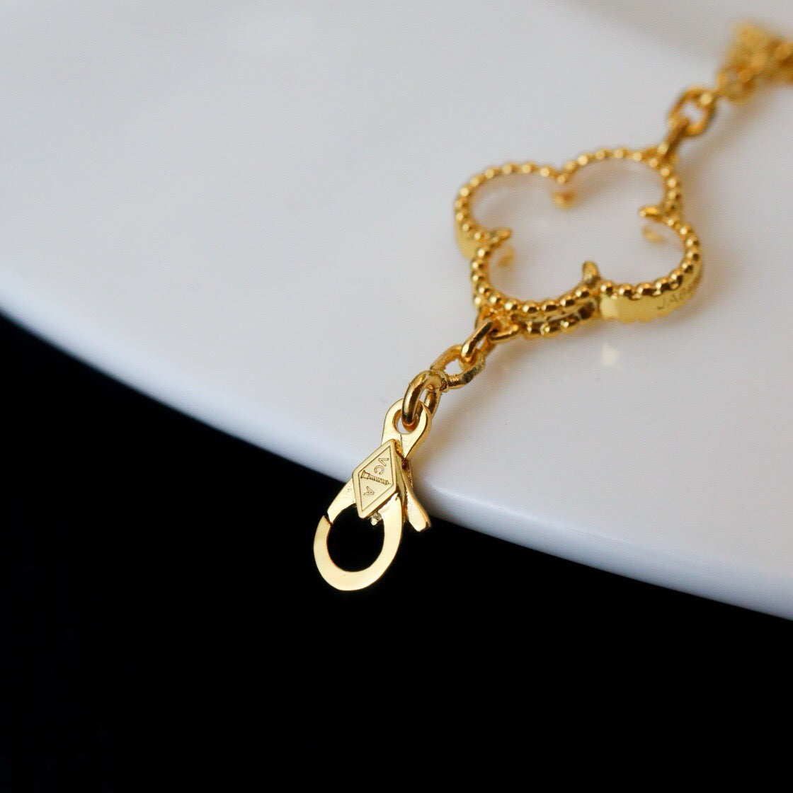 [Mystic]CLOVER 5 MOTIF ROCK CRYSTAL PINK GOLD BRACELET