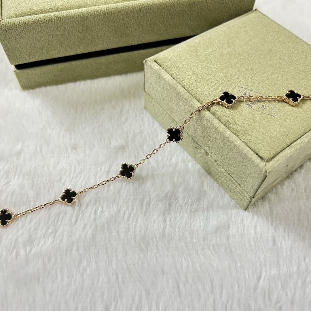 [Mystic]CLOVER 6 MOTIF  ONYXS BRACELET-w