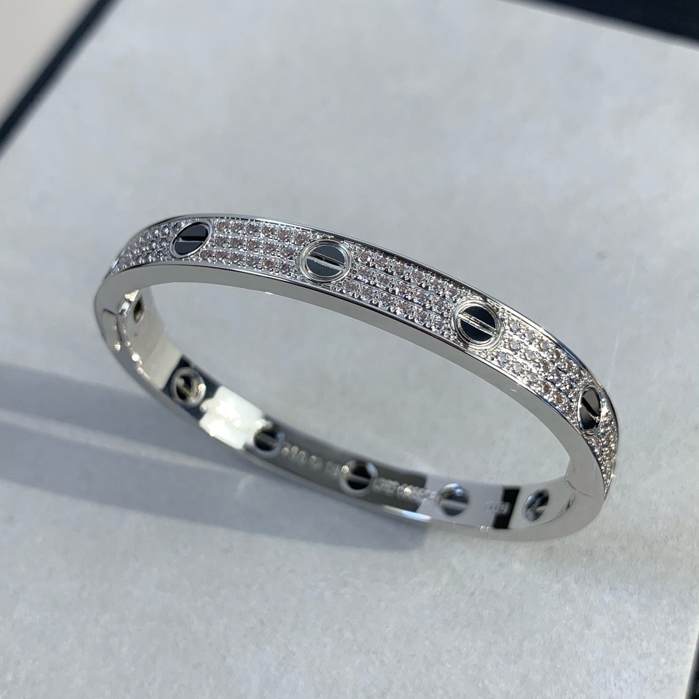 [Mystic]LOVE BRACELET 6.1MM DIAMOND-PAVED CERAMIC