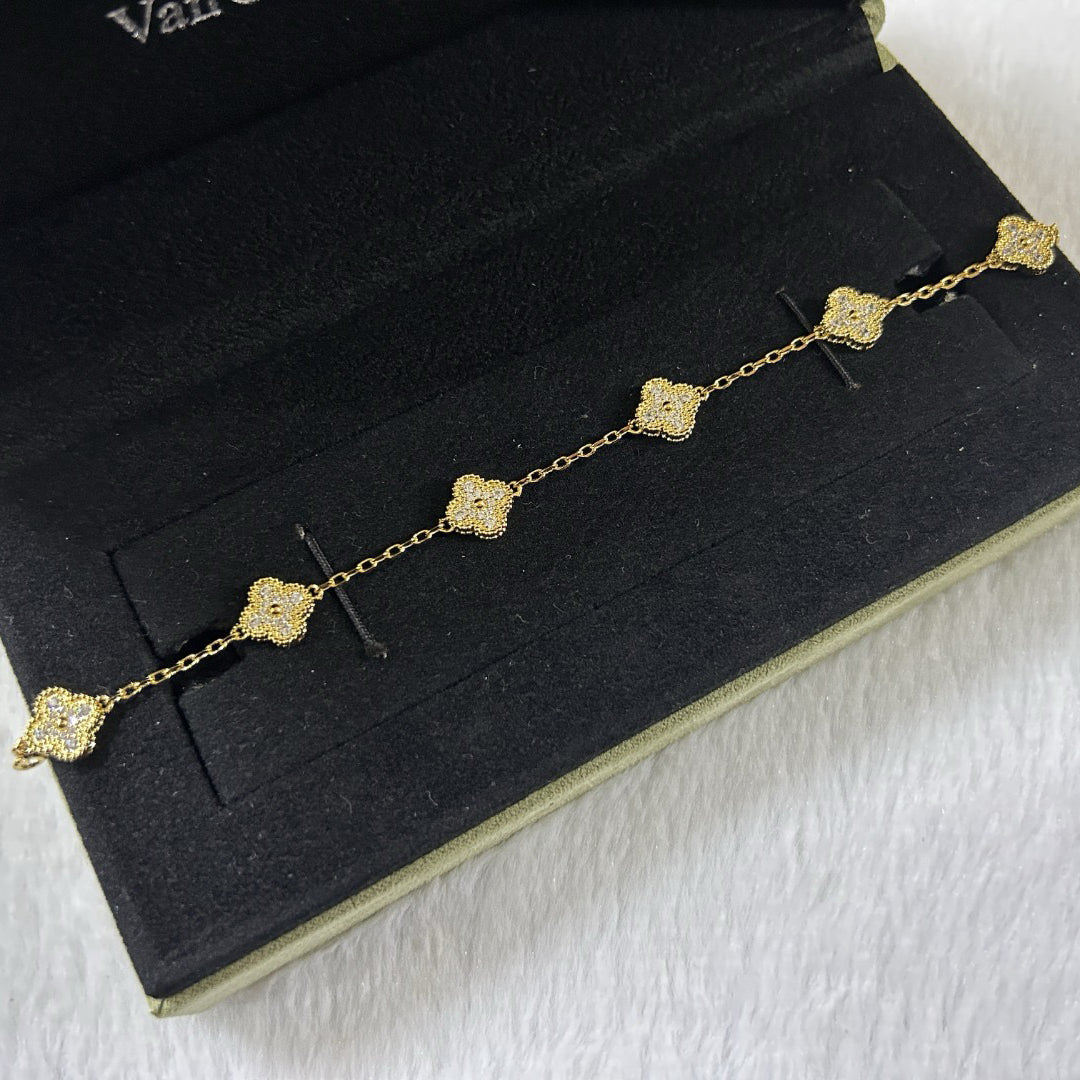 [Mystic]CLOVER 6 MOTIF DIAMOND BRACELET-w