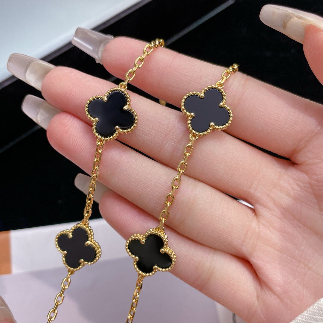[Mystic]CLOVER 10 MOTIFS ONYX NECKLACE