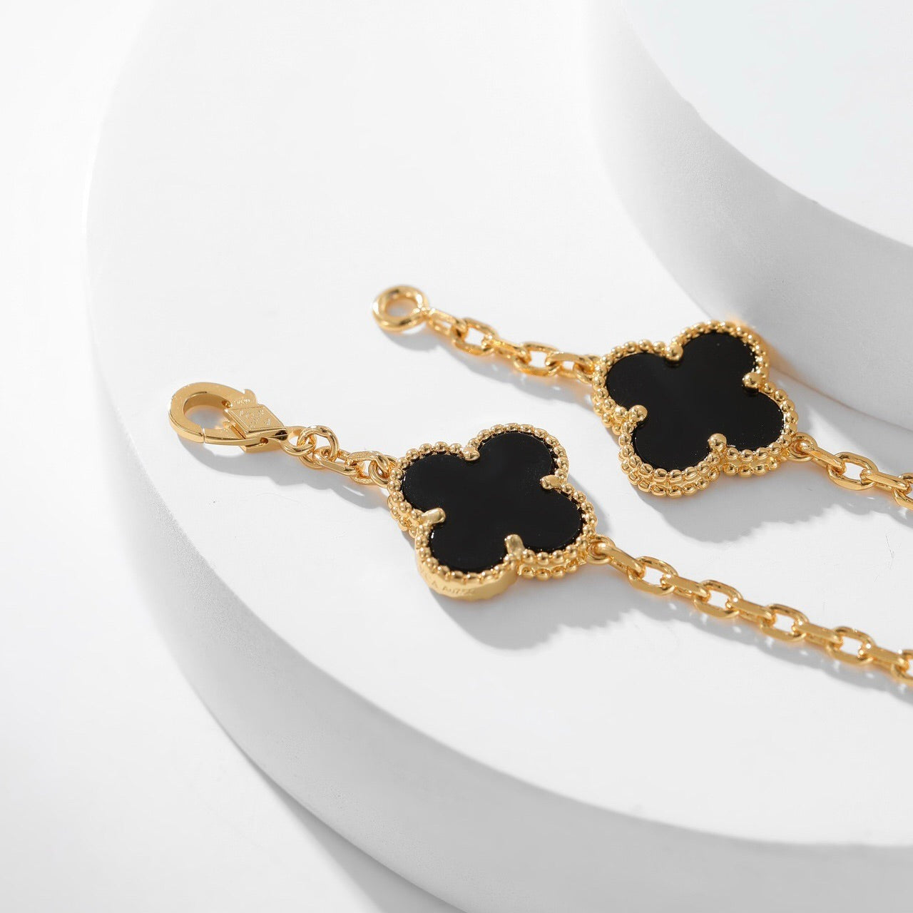 [Mystic Crown]CLOVER 10 MOTIFS ONYX NECKLACE