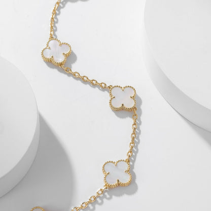 [Mystic]CLOVER 10 MOTIFS WHITE MOTHER OF PEARL NECKLACE