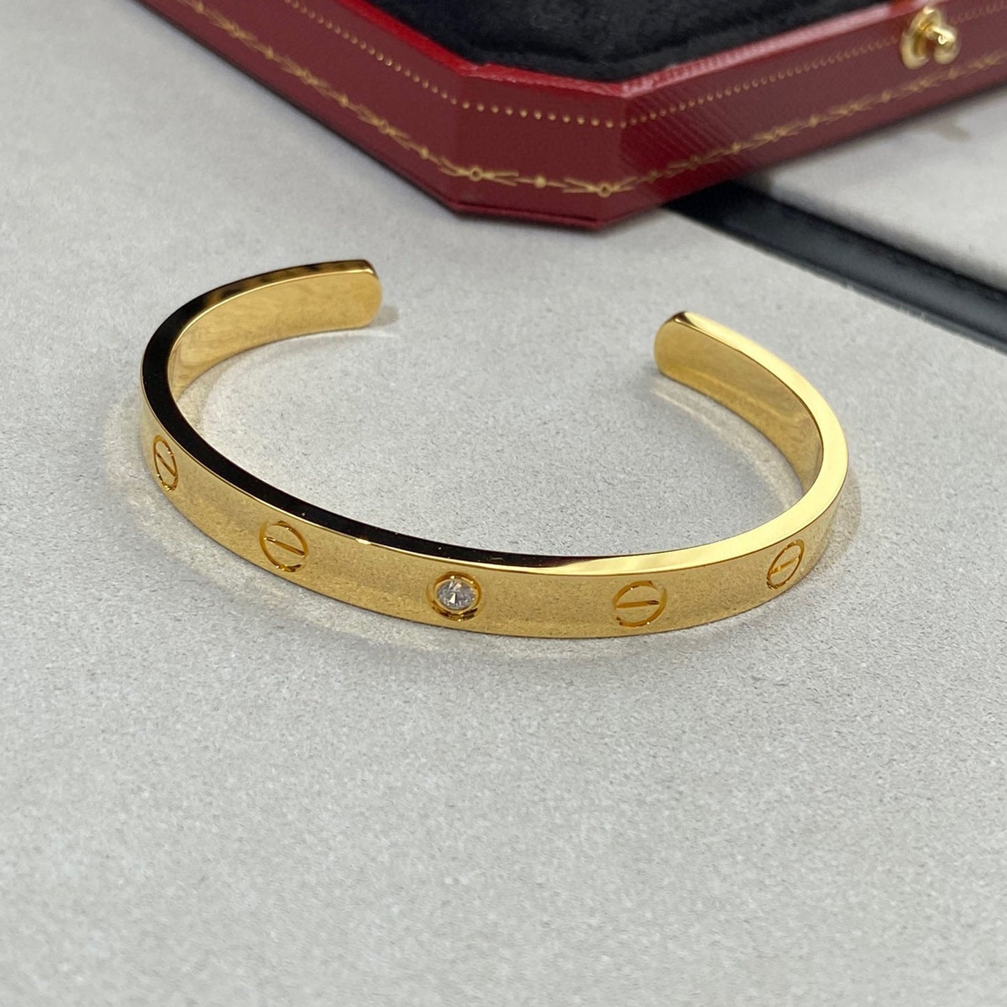 [Mystic]LOVE BRACELET 6.1MM 1 DIAMOND OPEN CUFF