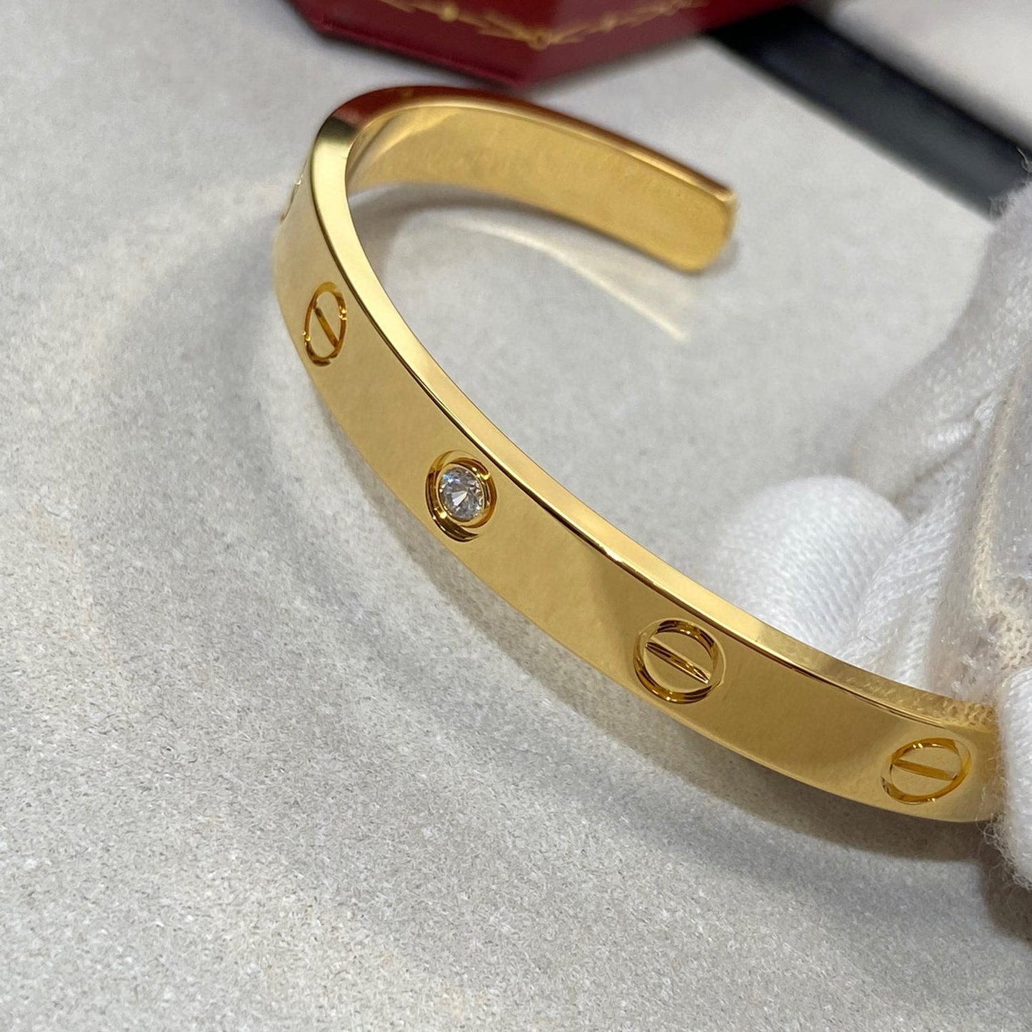 [Mystic]LOVE BRACELET 6.1MM 1 DIAMOND OPEN CUFF