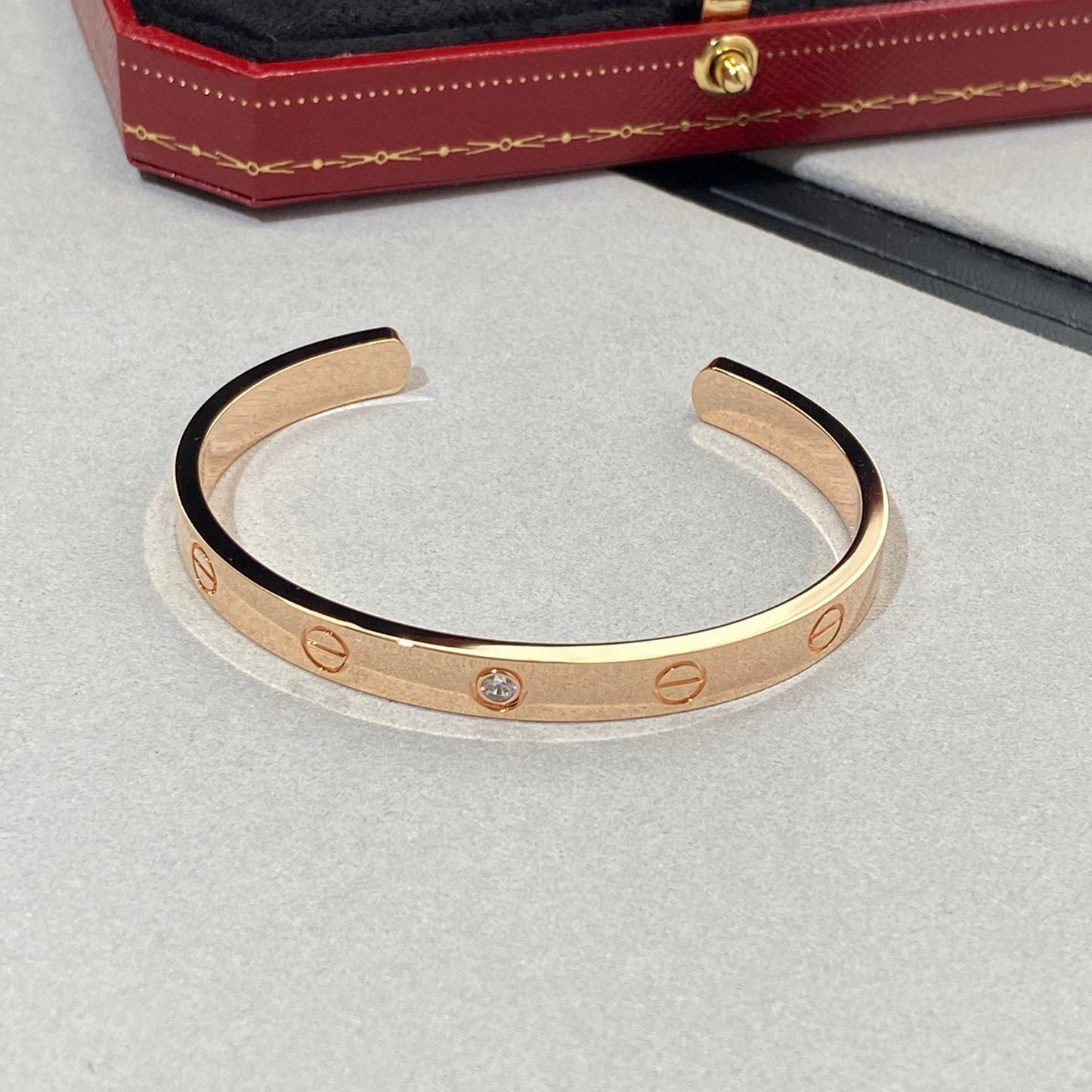 [Mystic]LOVE BRACELET 6.1MM 1 DIAMOND OPEN CUFF