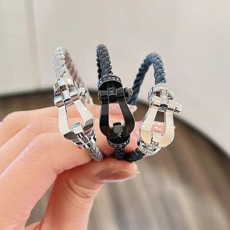 [Mystic Crown]FORCE LARGE HORSESHOE HALF DIAMOND BRACELET ROSE GOLD