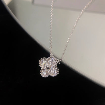 [Mystic]Clover 15mm Diamant-Einzelblüten-Halskette