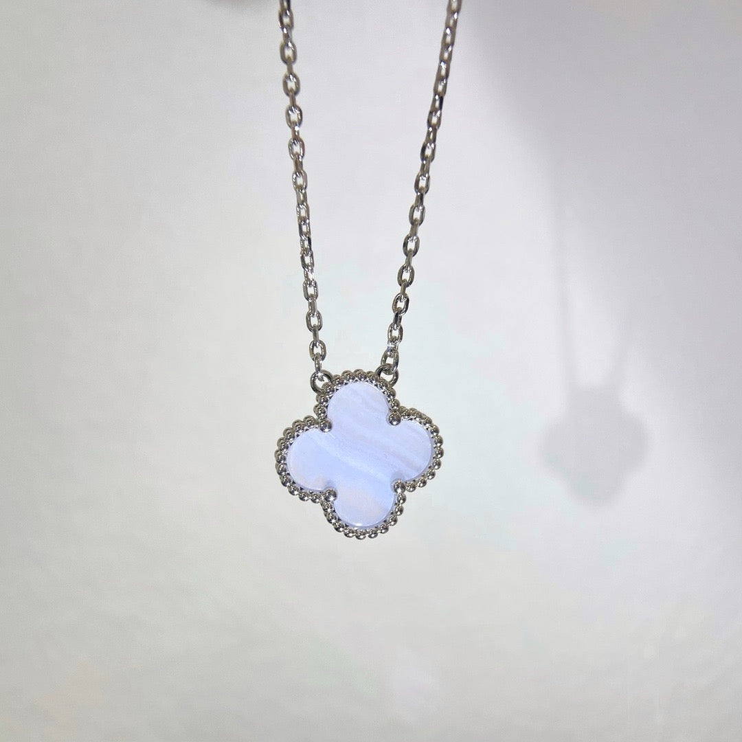 [Mystic]CLOVER 15MM BLUE CHALCEDONY NECKLACE SILVER