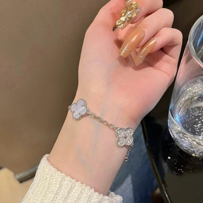 [Mystic] Armband aus Silber mit Kleeblattmotiv und fünf Diamanten in Lila und Chalcedon 