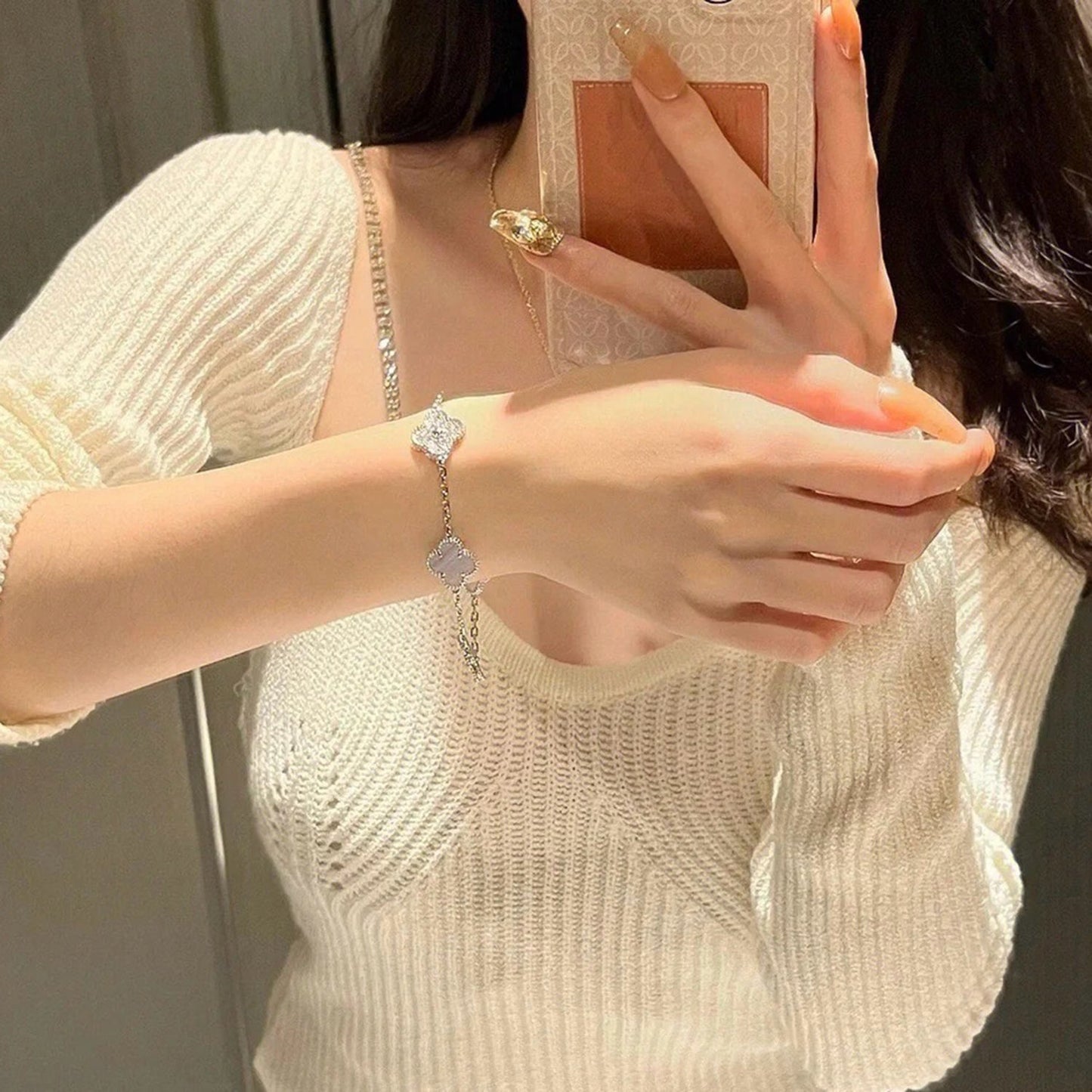 [Mystic] Armband aus Silber mit Kleeblattmotiv und fünf Diamanten in Lila und Chalcedon 