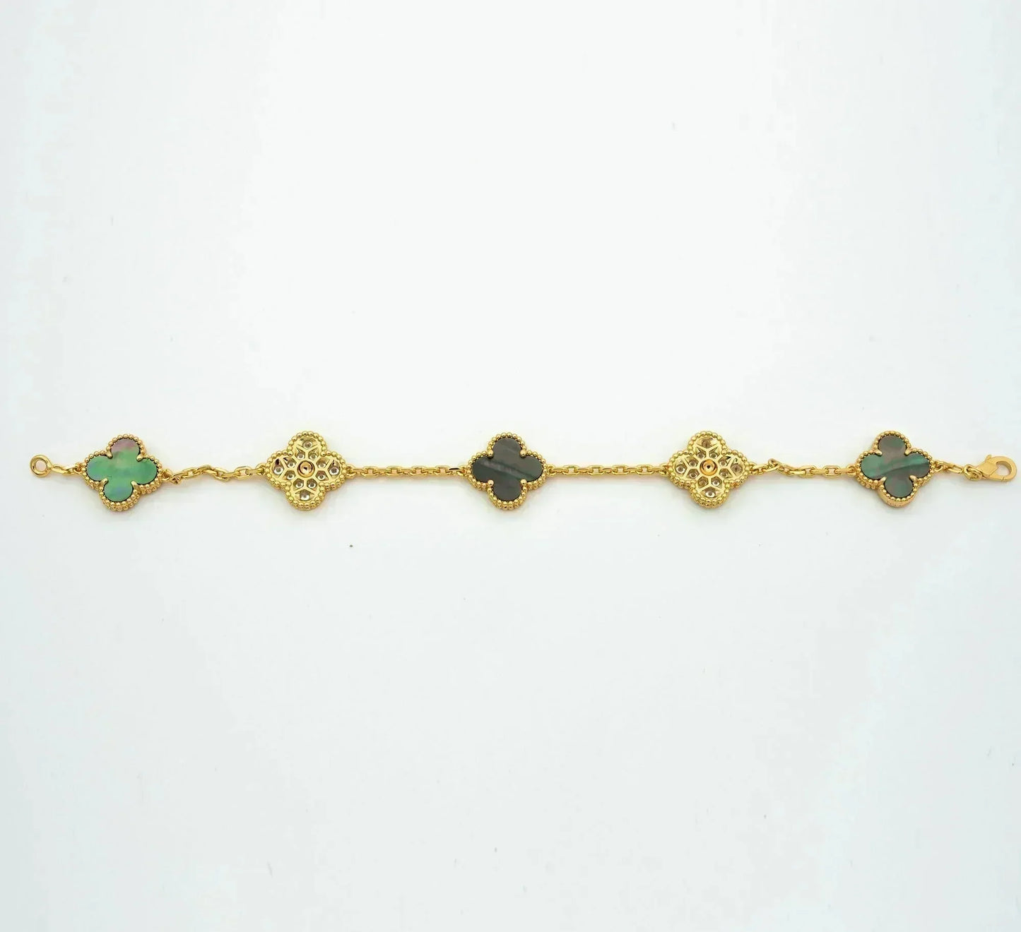 [ミスティック]クローバー 5モチーフ グレーモップ ダイヤモンドブレスレット