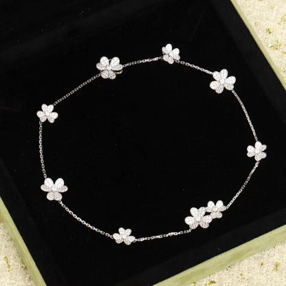 [Mystic]FRIVOLE SILVER 9 FLOWERS NECKLACE