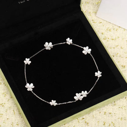 [Mystic]FRIVOLE SILVER 9 FLOWERS NECKLACE