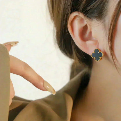 [Mystic]CLOVER MEDIUM 1 MOTIFS  ONYX STUD EARRINGS