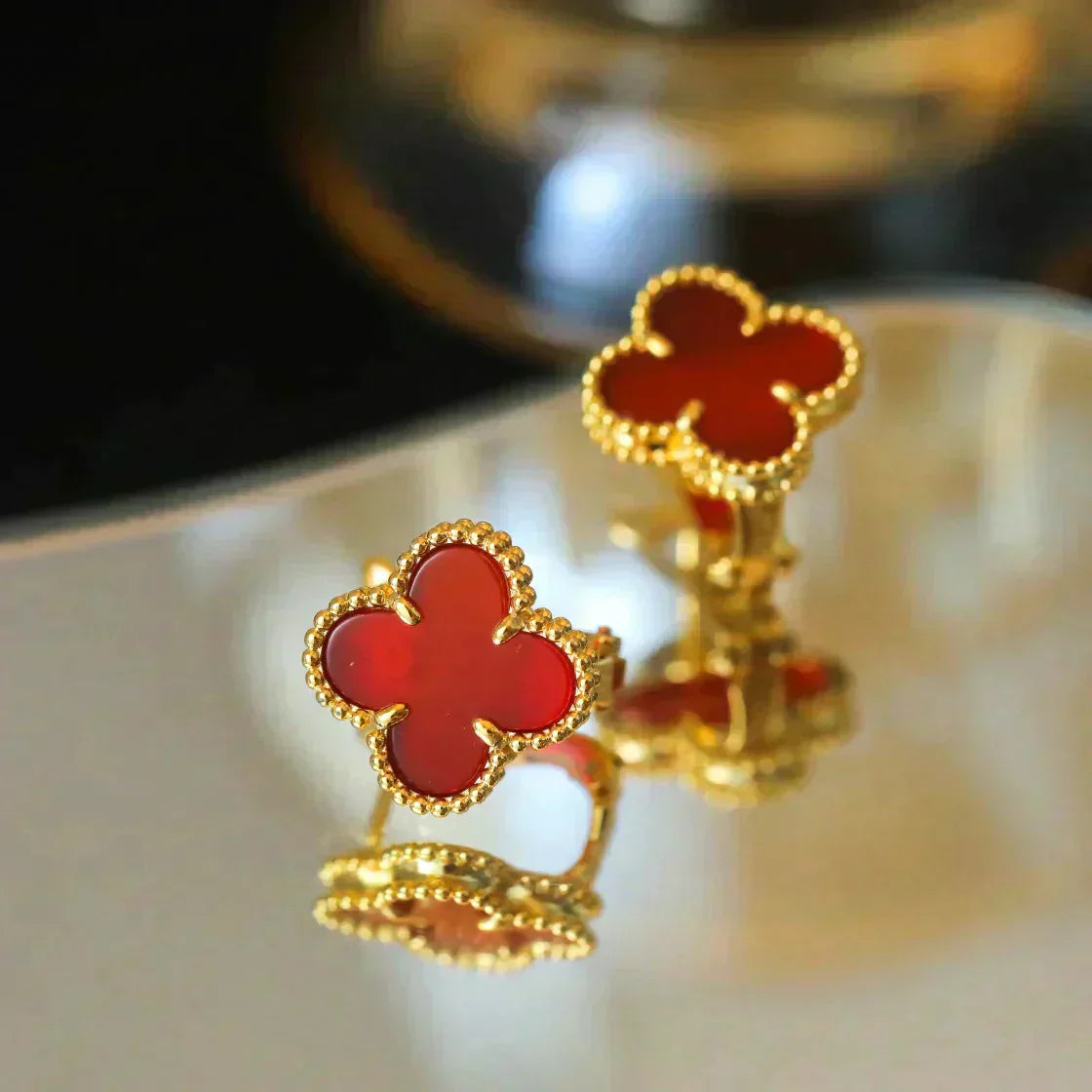 [Mystic]CLOVER MEDIUM 1 MOTIFS CARNELIAN  EARRINGS
