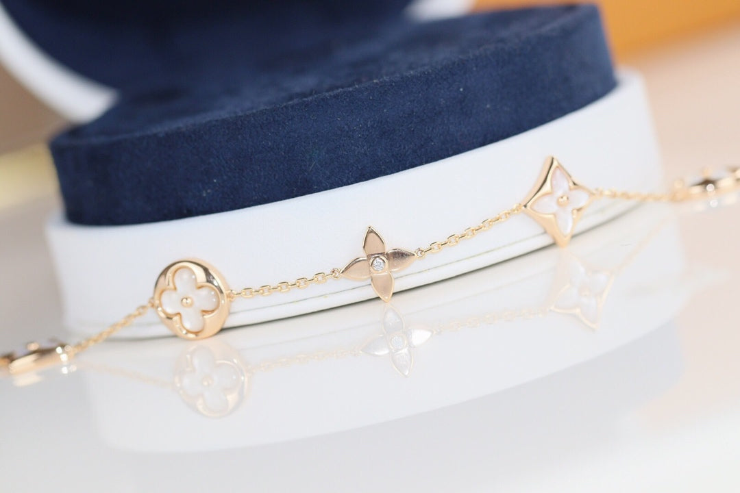 [Mystic]LEAF CLOVER BRACELET