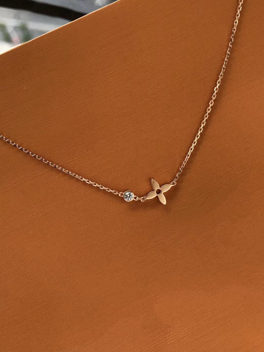 [Mystic]BLOSSOM PENDANT PINK GOLD AND DIAMOND
