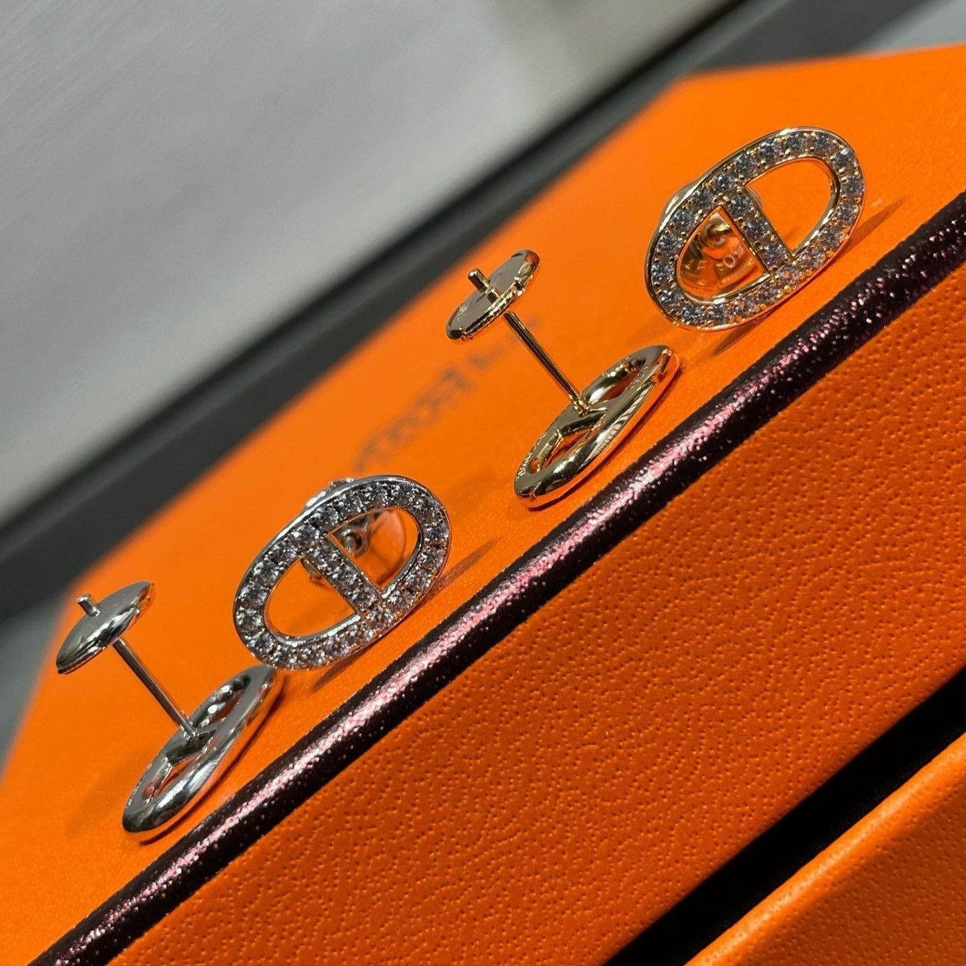 [Mystic]HM FULL DIAMOND PIG NOSE STUD EARRINGS