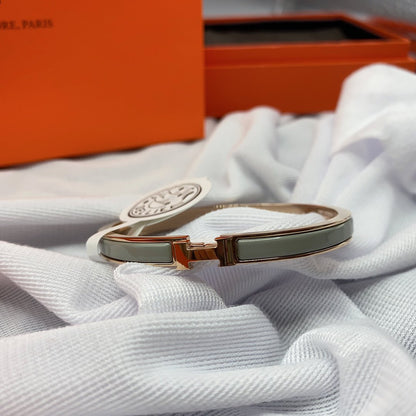 [Mystic]CLASSIC HM CLIC GREEN 8MM ENAMEL BRACELET