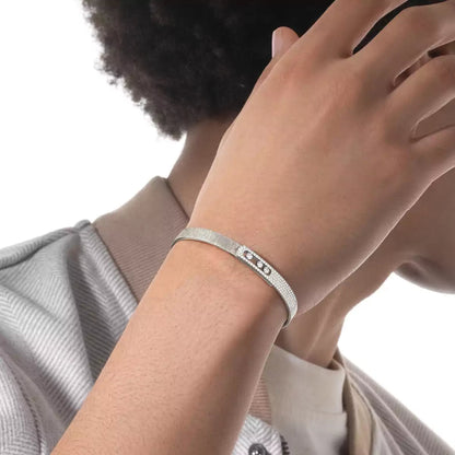 [Mysitc] Move Noa Ciselé half pavé bangle