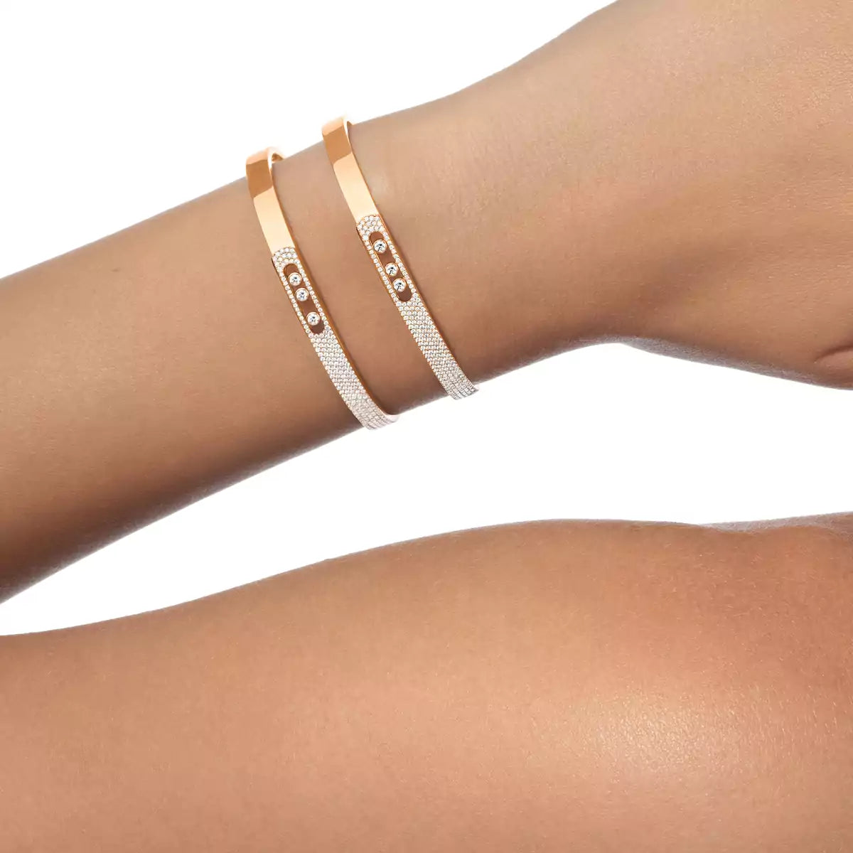 [Mysitc] Move Noa Rose Gold Pavé Diamond Bangle Bracelet