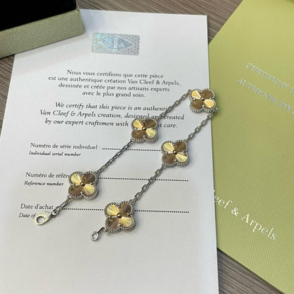 [Mystic]CLOVER  5 MOTIFS  CHRISTMAS LIMITED EDITION BRACELET-w