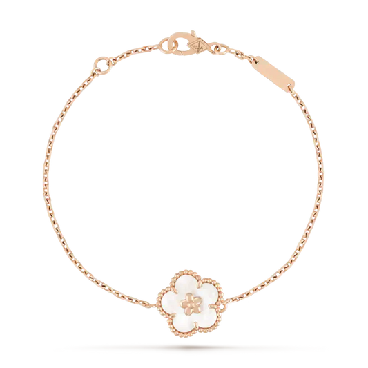 [Mystic Crown]LUCKY WHITE MOP PLUM BLOSSOM  BRACELET