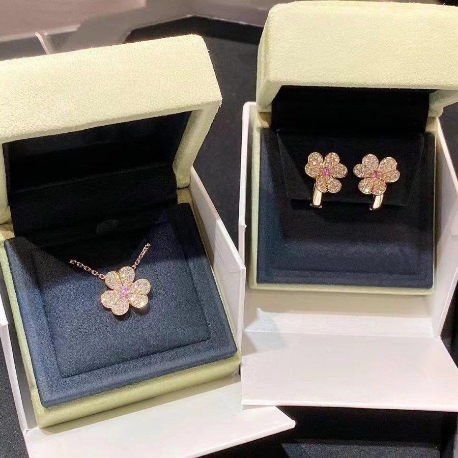 [Mystic]FRIVOLE PINK GOLD FLOWER DIAMOND EARRINGS
