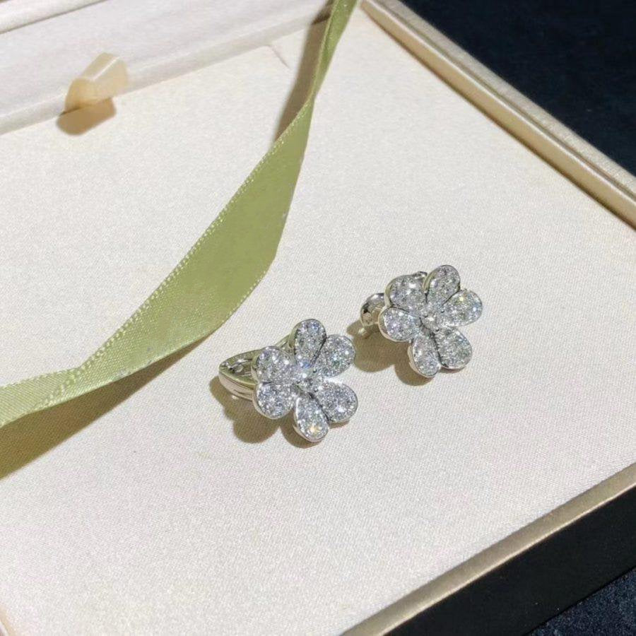 [Mystic]FRIVOLE SILVER FLOWER DIAMOND EARRINGS