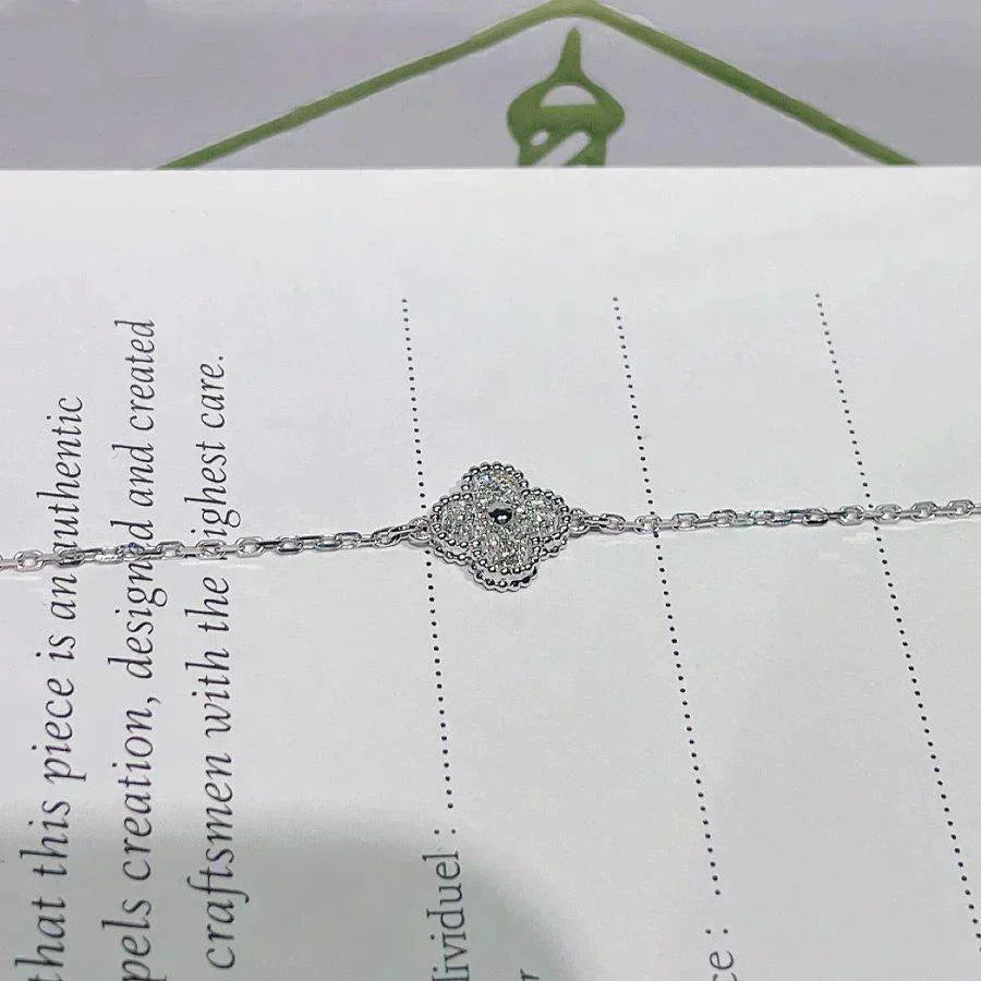 [Mystic]CLOVER  SINGLE FLOWER BRACELET SILVER