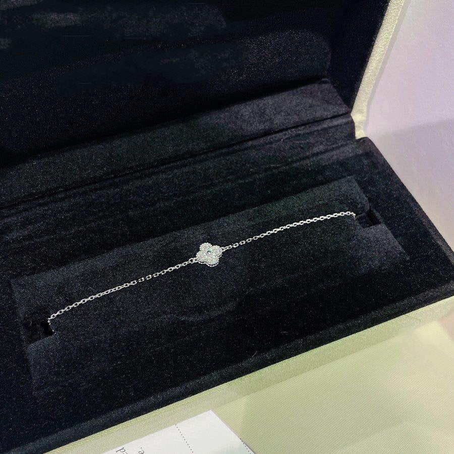 [Mystic]CLOVER  SINGLE FLOWER BRACELET SILVER