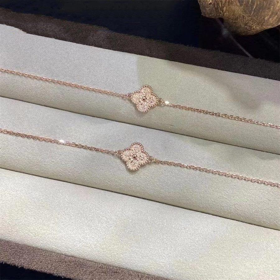 [Mystic]CLOVER SINGLE FLOWER BRACELET