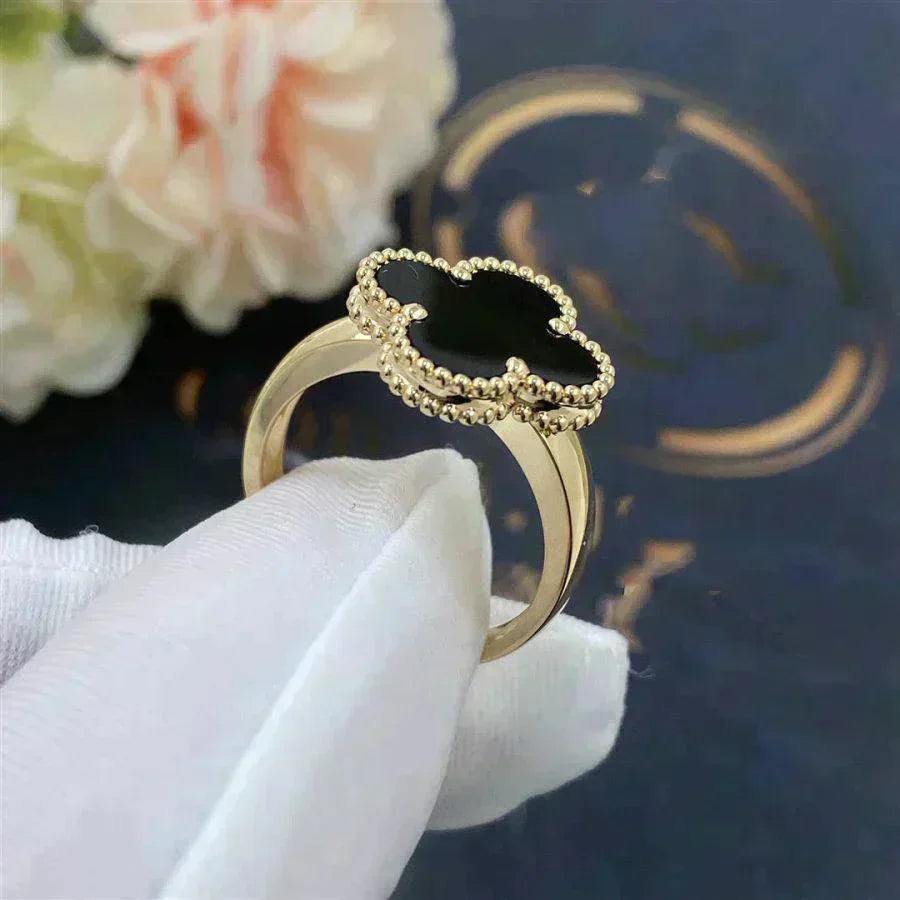 [Mystic Crown]CLOVER ONYX RING