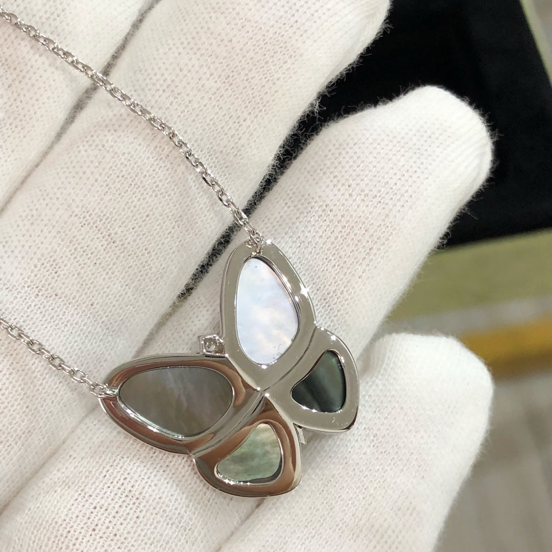 [Mystic]LARGE BUTTERFLY SILVER PENDANT DIAMOND NECKLACE