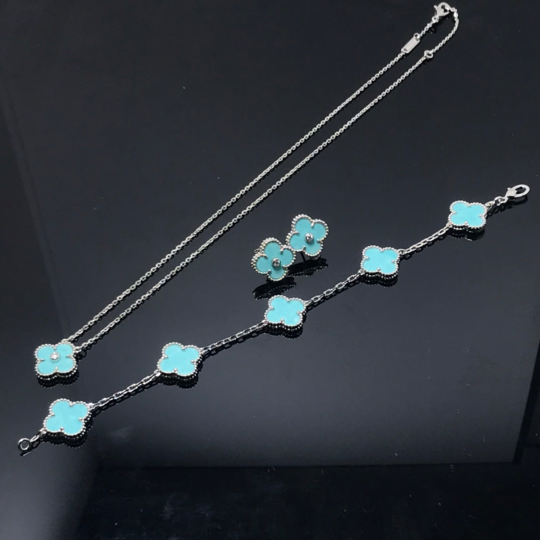 [Mystic]CLOVER 1 DIAMOND BLUE SKY SILVER EARRINGS
