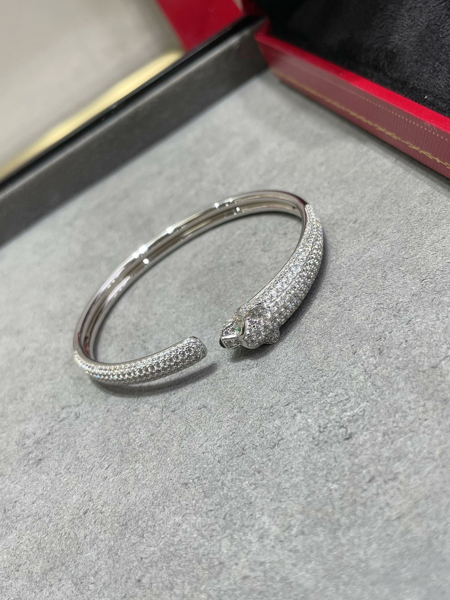 [Mystic]PANTHERE FULL DIAMOND OPEN BRACELET