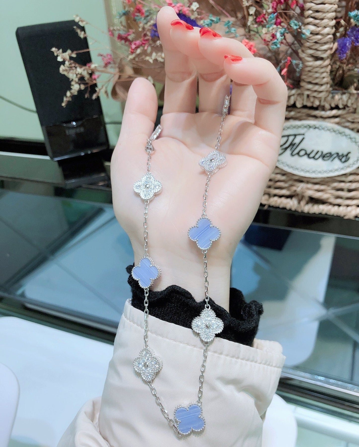 [Mystic]CLOVER 10 MOTIFS CHALCEDONY DIAMONDS SILVER NECKLACE