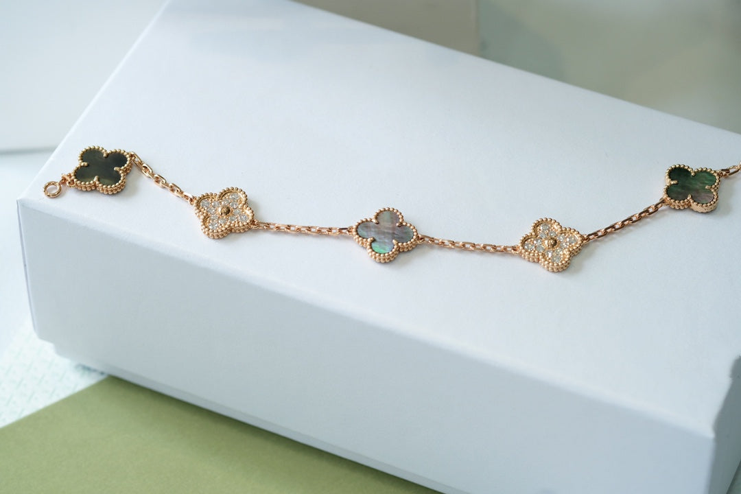 [Mystic]CLOVER 5 MOTIFS DARK MOP AND DIAMONDS PINK GOLD BRACELET