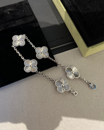 [Mystic]CLOVER SILVER 5 MOTIFS BRACELET