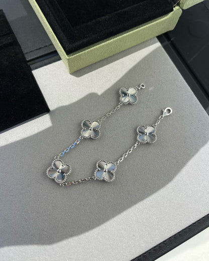 [Mystic]CLOVER SILVER 5 MOTIFS BRACELET